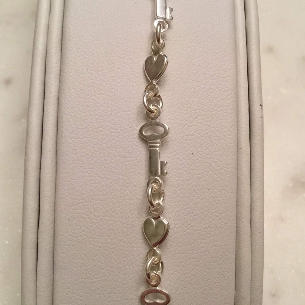 Sterling Silver Key & Heart Bracelet - Picture 4 of 12